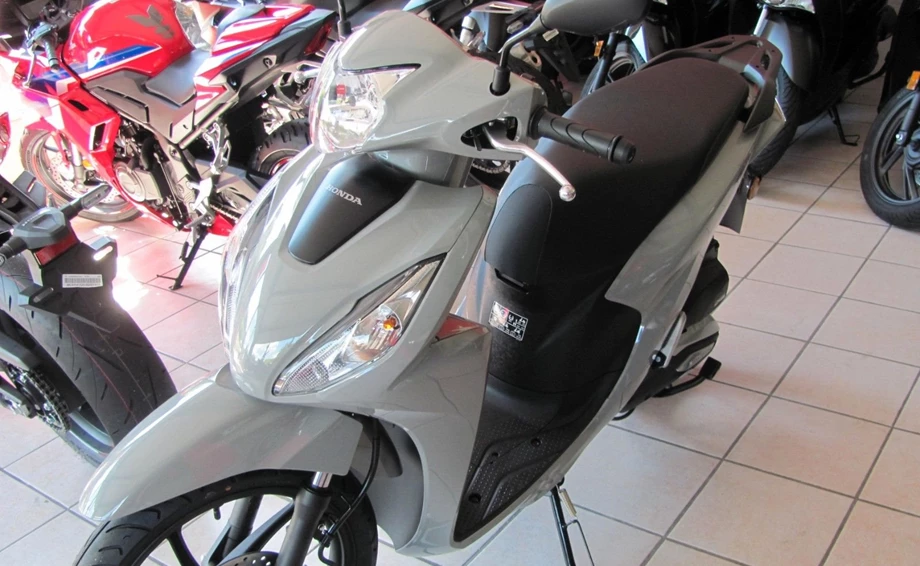 Angebot Honda Vision 110 Bild 3: Angebot Honda Vision 110