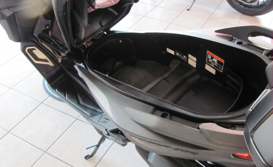 Angebot Honda Forza 125 Bild 6: Angebot Honda Forza 125