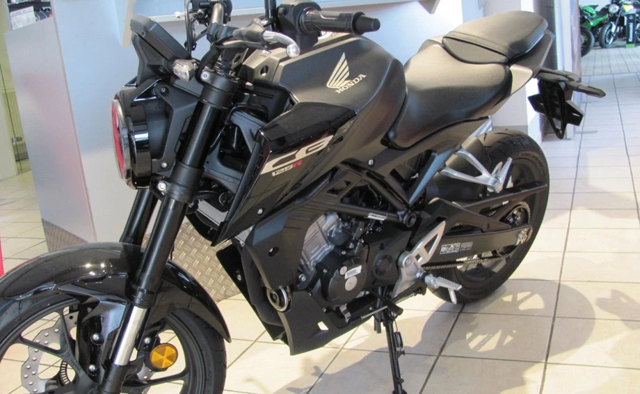Angebot Honda CB125R Bild 2: Angebot Honda CB125R