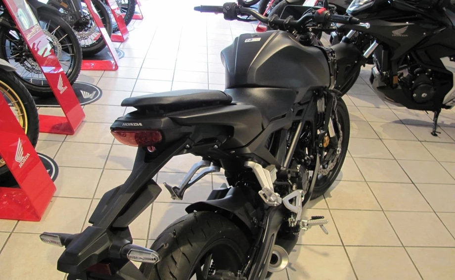 Angebot Honda CB125R Bild 3: Angebot Honda CB125R