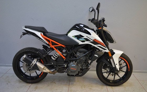 Gebrauchtmotorrad KTM 125 Duke - Bild 1