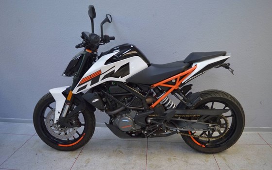 Gebrauchtmotorrad KTM 125 Duke - Bild 6