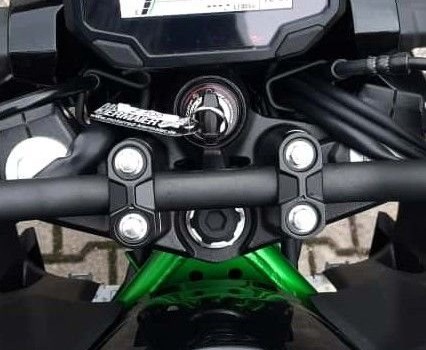 Gebrauchtmotorrad Kawasaki Z 500 SE - Bild 9