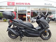 Honda Forza 350