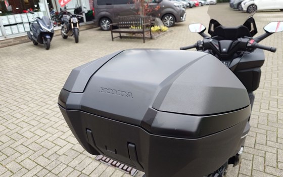 Gebrauchtmotorrad Honda Forza 350 - Bild 11