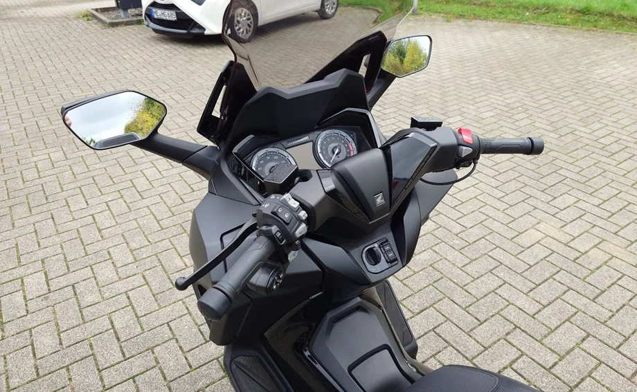 Angebot Honda Forza 350 Bild 13: Angebot Honda Forza 350