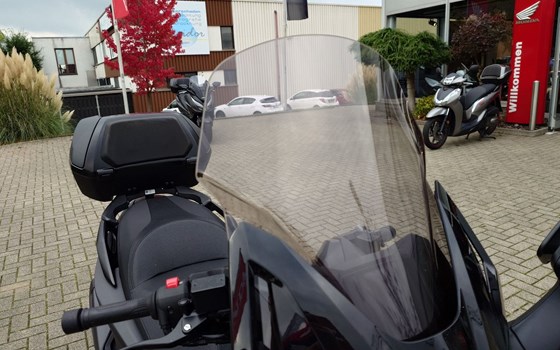 Gebrauchtmotorrad Honda Forza 350 - Bild 14