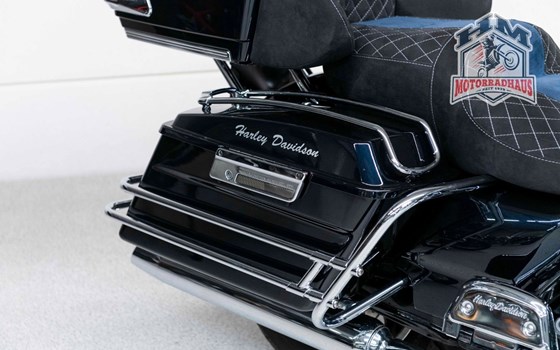 Gebrauchtmotorrad Harley-Davidson Electra Glide Ultra Classic FLHTCU - Bild 10