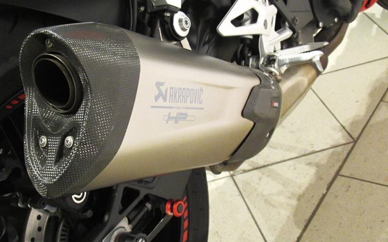 Gebrauchtmotorrad BMW S 1000 R - Bild 12