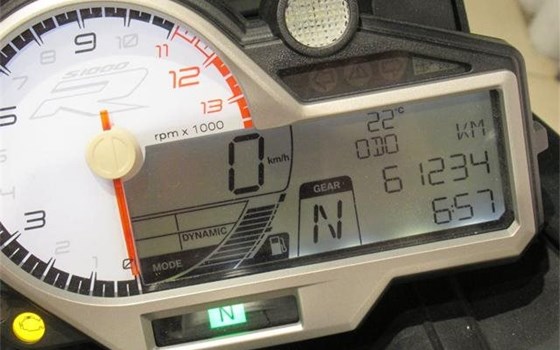 Gebrauchtmotorrad BMW S 1000 R - Bild 9 Gebrauchtmotorrad BMW S 1000 R - Bild 9