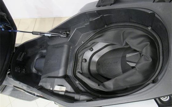 Gebrauchtmotorrad BMW C 400 X - Bild 21 Gebrauchtmotorrad BMW C 400 X - Bild 21