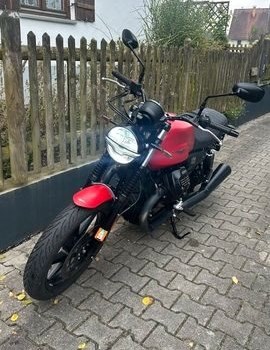 Gebrauchtmotorrad Moto Guzzi V7 Stone - Bild 2