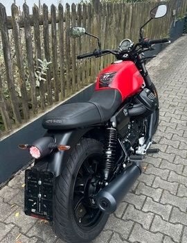 Gebrauchtmotorrad Moto Guzzi V7 Stone - Bild 3