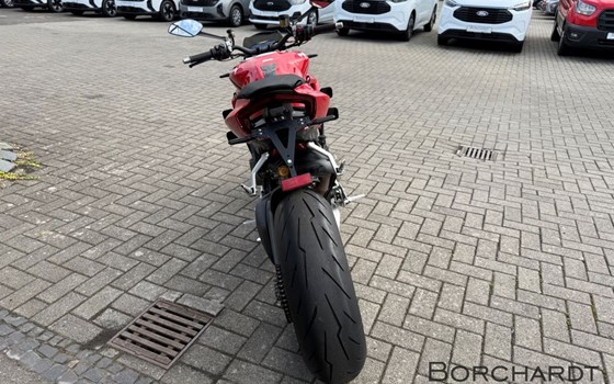 Gebrauchtmotorrad Ducati Streetfighter V4 S - Bild 4