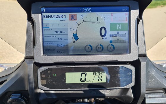 Gebrauchtmotorrad Honda NT1100 - Bild 3