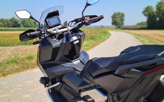 Gebrauchtmotorrad Honda X-ADV - Bild 2