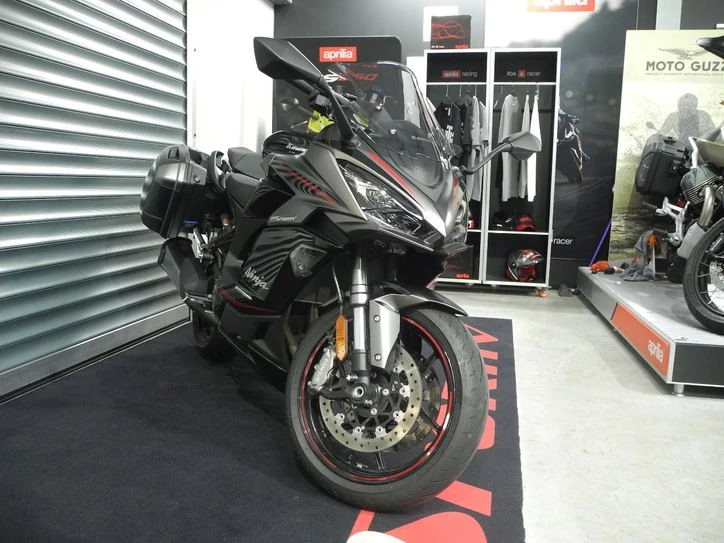 Offer Kawasaki Ninja 1100SX SE Bild 4: Offer Kawasaki Ninja 1100SX SE