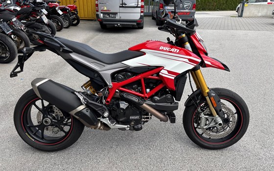 Gebrauchtmotorrad Ducati Hypermotard 939 SP - Bild 1 Gebrauchtmotorrad Ducati Hypermotard 939 SP - Bild 1