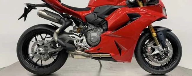 Ducati Panigale V2 S