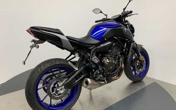 Gebrauchtmotorrad Yamaha MT-07 - Bild 3