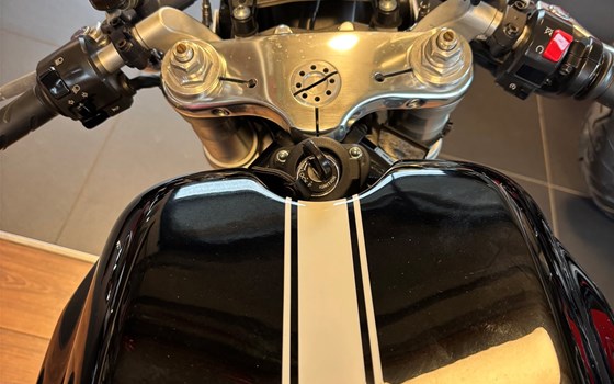 Gebrauchtmotorrad Ducati Sport 1000 - Bild 4 Gebrauchtmotorrad Ducati Sport 1000 - Bild 4