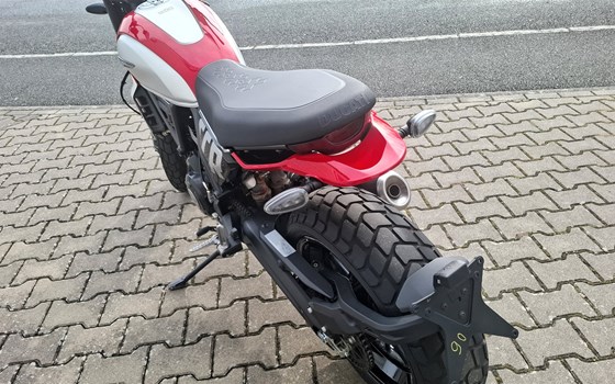 Gebrauchtmotorrad Ducati Scrambler Icon - Bild 7