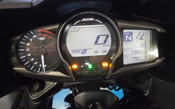 Gebrauchtmotorrad Yamaha FJR1300AE - Bild 9