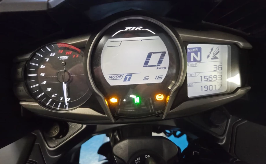 Angebot Yamaha FJR1300AE Bild 9: Angebot Yamaha FJR1300AE