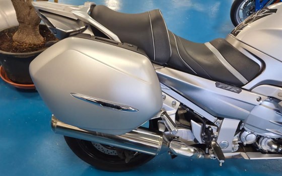 Gebrauchtmotorrad Yamaha FJR1300AE - Bild 11