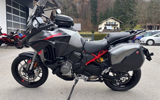 Gebrauchtmotorrad Ducati Multistrada V4 S Grand Tour - Bild 2