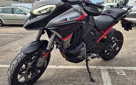 Gebrauchtmotorrad Ducati Multistrada V4 S Grand Tour - Bild 1 Gebrauchtmotorrad Ducati Multistrada V4 S Grand Tour - Bild 1