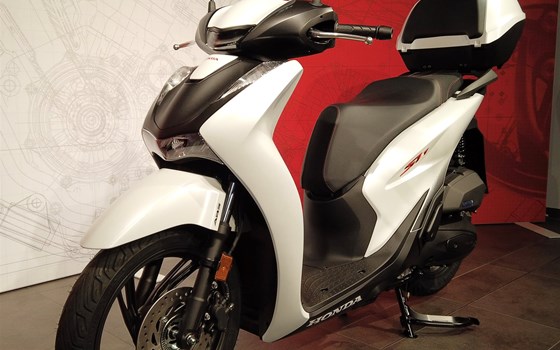 Neufahrzeug Honda SH125i - Bild 5