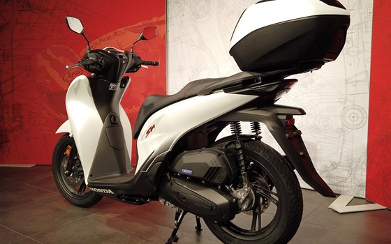 Neufahrzeug Honda SH125i - Bild 6