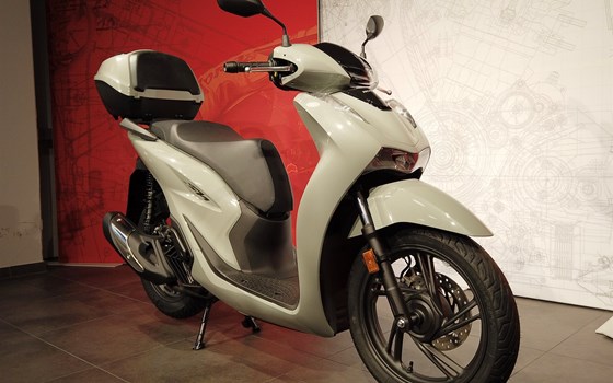 Neufahrzeug Honda SH125i - Bild 8