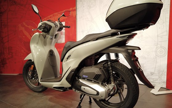 Neufahrzeug Honda SH125i - Bild 12