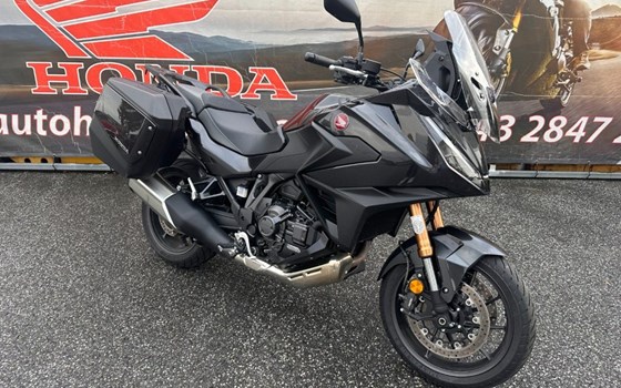 Neufahrzeug Honda NT1100 - Bild 1 Neufahrzeug Honda NT1100 - Bild 1