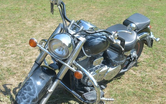 Gebrauchtmotorrad Suzuki Intruder C800 - Bild 1