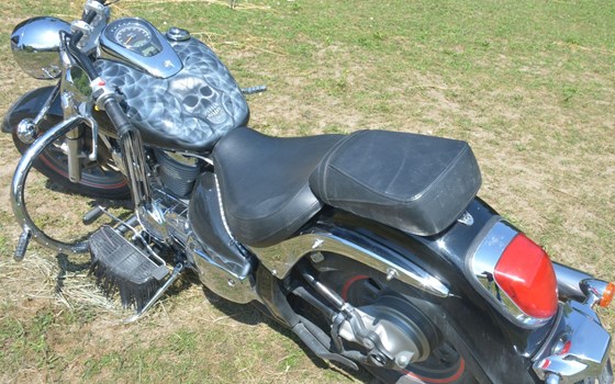 Gebrauchtmotorrad Suzuki Intruder C800 - Bild 4