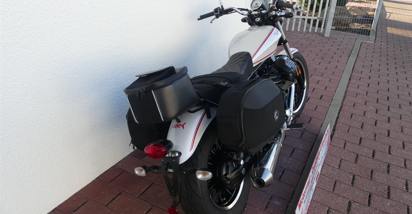 Offer Moto Guzzi V9 Roamer