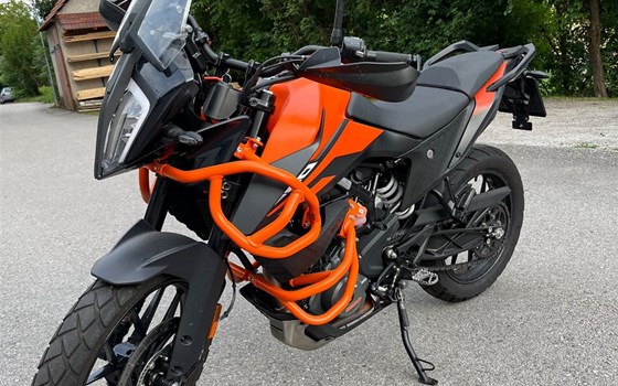 Gebrauchtmotorrad KTM 390 Adventure - Bild 1 Gebrauchtmotorrad KTM 390 Adventure - Bild 1