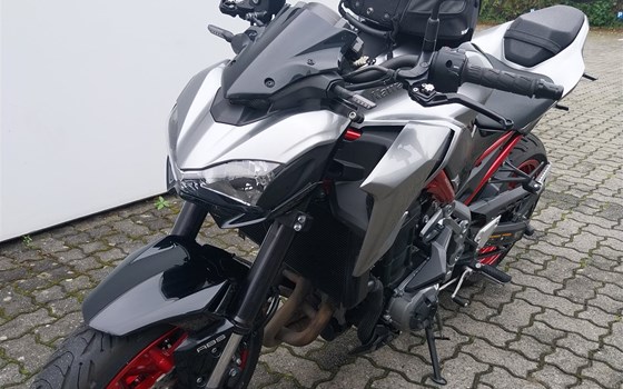 Gebrauchtmotorrad Kawasaki Z900 - Bild 2