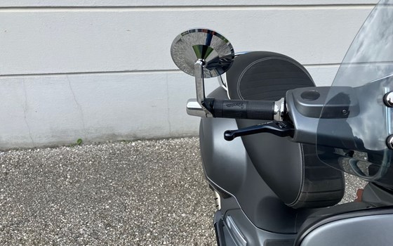 Gebrauchtmotorrad Vespa GTS 300 i.e. Super Sport - Bild 10 Gebrauchtmotorrad Vespa GTS 300 i.e. Super Sport - Bild 10
