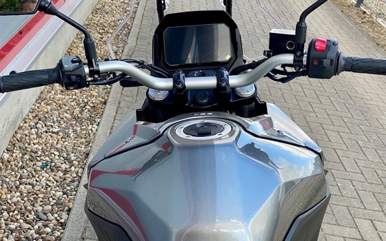 Gebrauchtmotorrad Suzuki V-Strom 800 - Bild 12