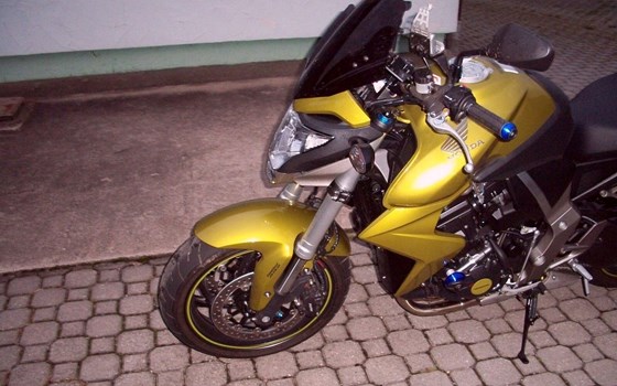 Gebrauchtmotorrad Honda CB 1000 R - Bild 9