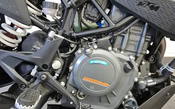 Gebrauchtmotorrad KTM 390 Adventure - Bild 8