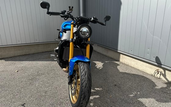 Gebrauchtmotorrad Yamaha XSR900 - Bild 2 Gebrauchtmotorrad Yamaha XSR900 - Bild 2