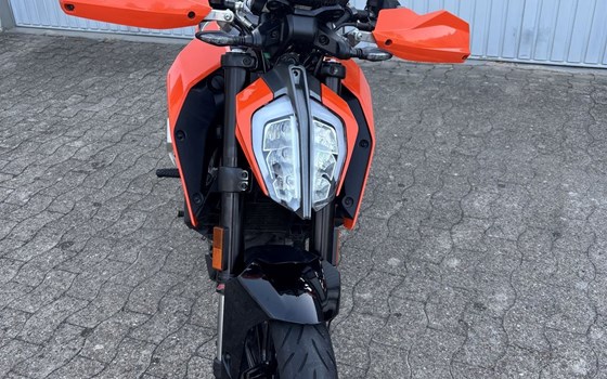 Gebrauchtmotorrad KTM 125 Duke - Bild 3