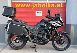 Neumotorrad Zontes 703F Neumotorrad Zontes 703F
