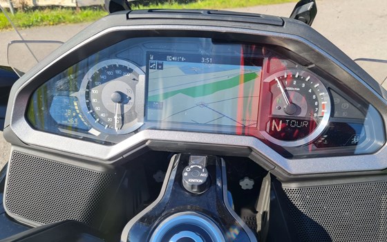 Gebrauchtmotorrad Honda GL 1800 Goldwing Tour DCT - Bild 3 Gebrauchtmotorrad Honda GL 1800 Goldwing Tour DCT - Bild 3