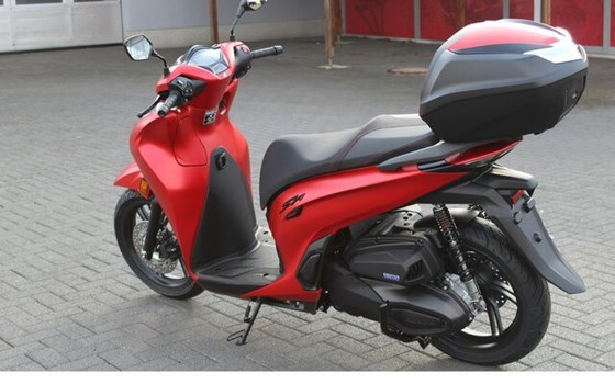 Neufahrzeug Honda SH350i - Bild 10